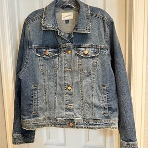 Universal Thread Blue Jean Jacket Timeless Design